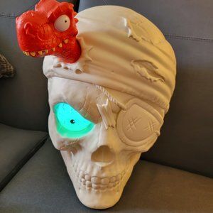 ZURU Interactive Pirate Skull Head Eye Changes Color Lights Up Red Dinosaur